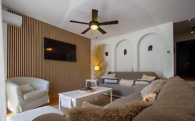 Marina De Casares Beach House