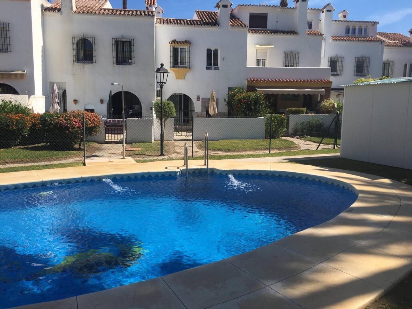 Marina De Casares Beach House San Luis de Sabinillas Exterior foto