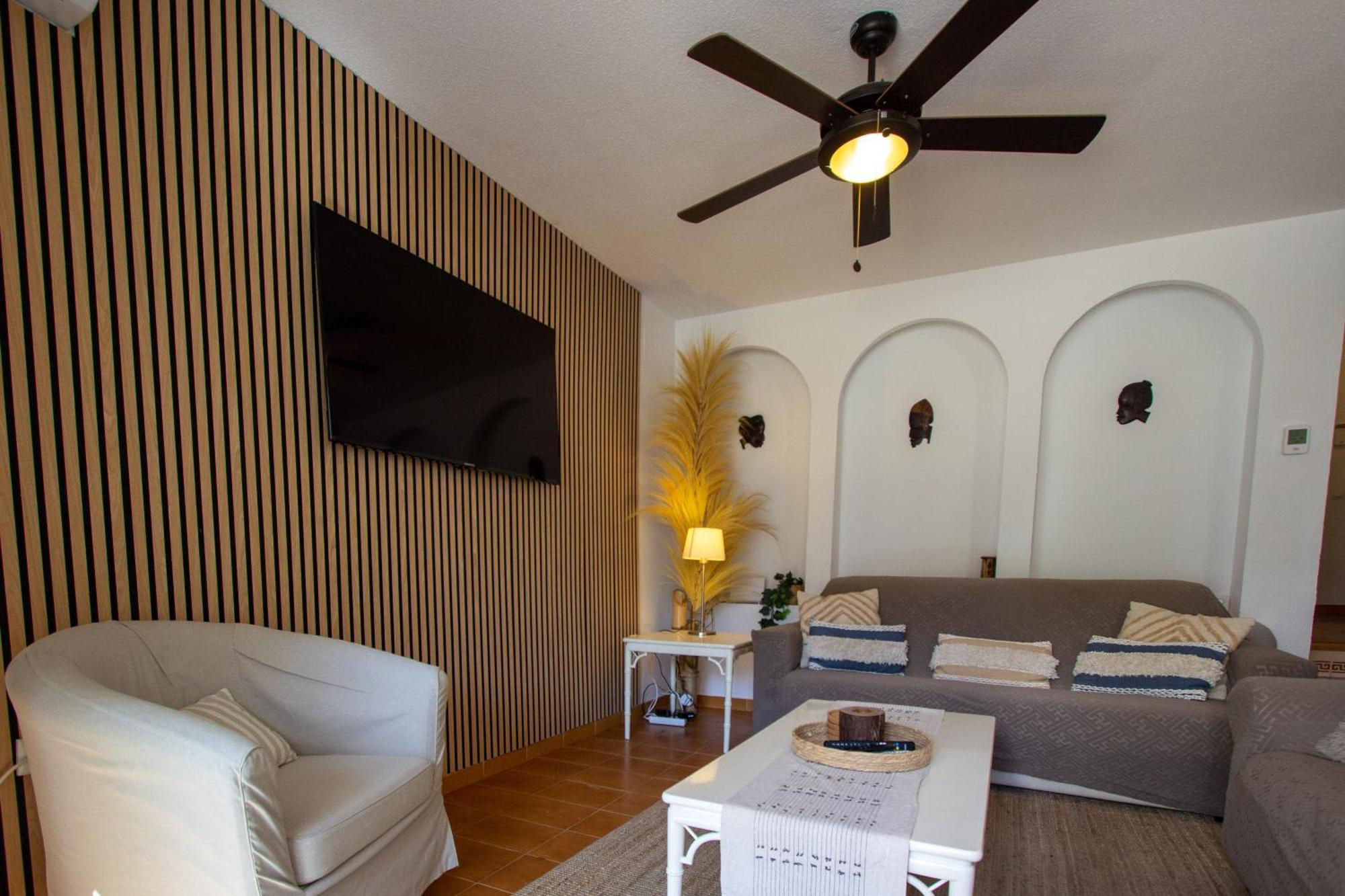 Marina De Casares Beach House San Luis de Sabinillas Exterior foto